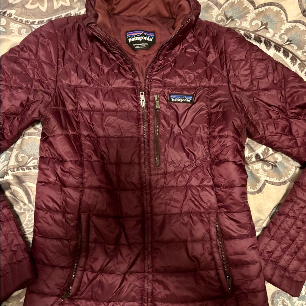 Patagonia Women's Quilted Puffer Jacket in Burgundy